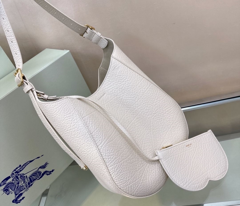 Bv*b*rry hobo bags